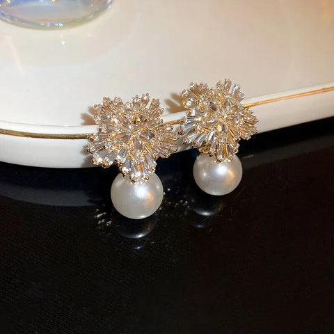 Light Luxury Imitation Pearl Earrings Women Fashion Zircon Crystal  Stud